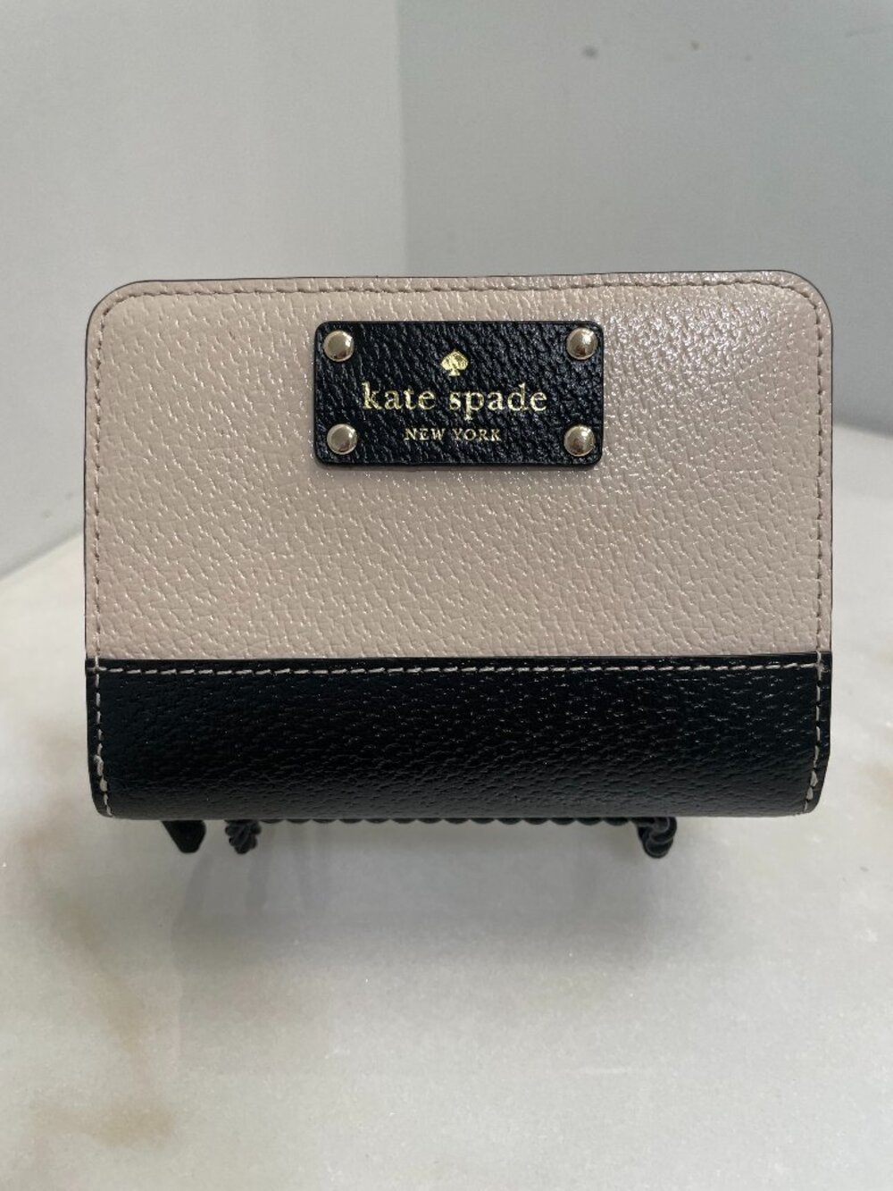 Kate Spade Wellesley Cara zip around & snap Wallet Two-Tone Black and Cream - Picture 2 of 16